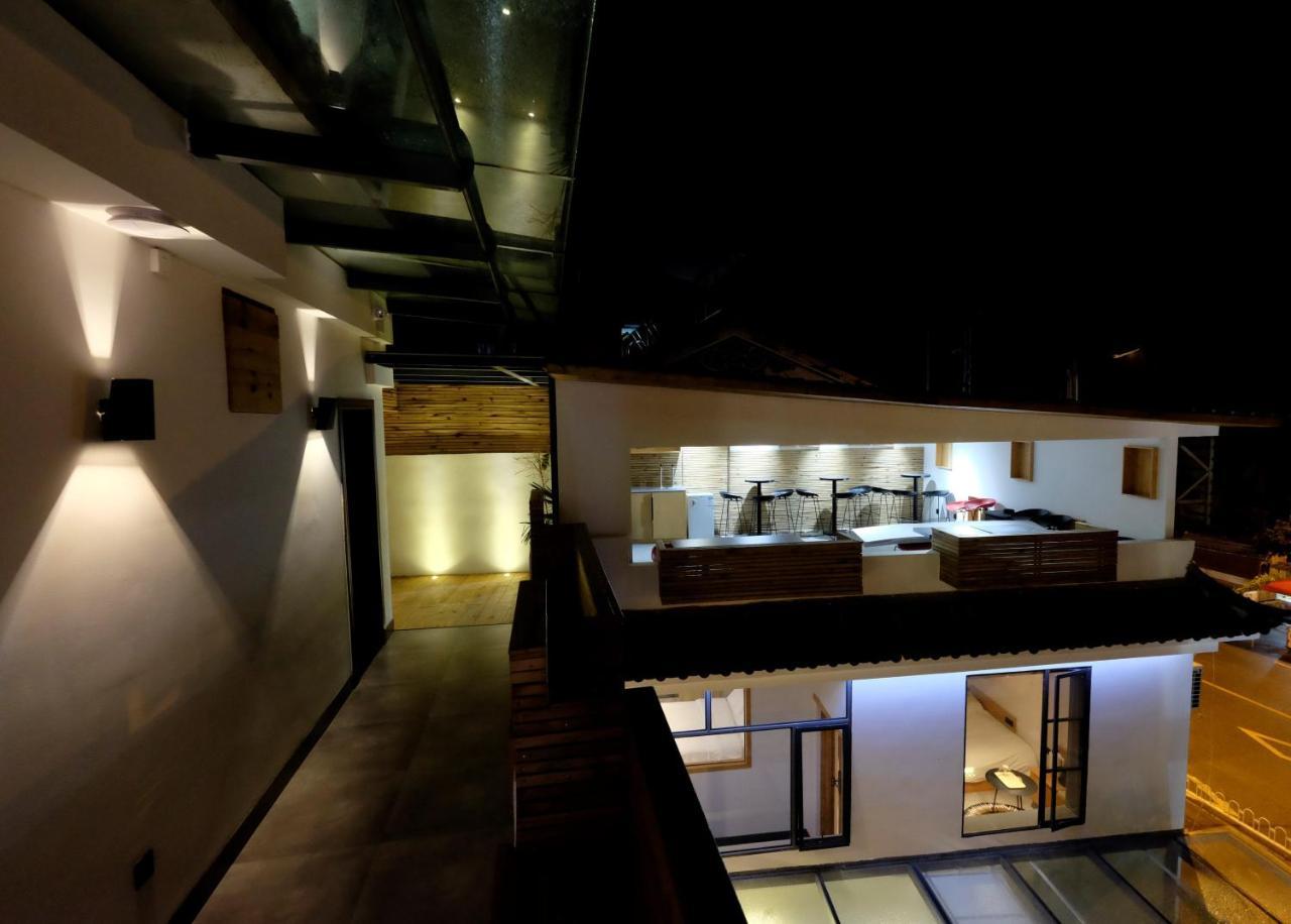 Dali Loft Travelling With Hostel 외부 사진